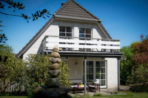 Haus Sina, Boren